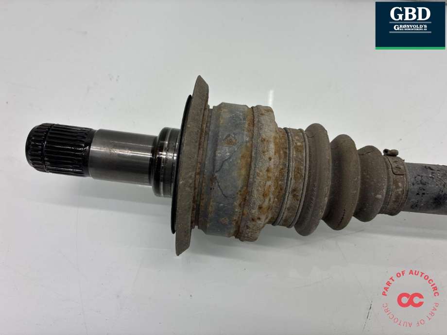 Drivaksel høyre bak, diesel/automat til BMW X5 2007-2013 (E70) (E70) (33 20 8 609 839|33 20 8 609 838|)
