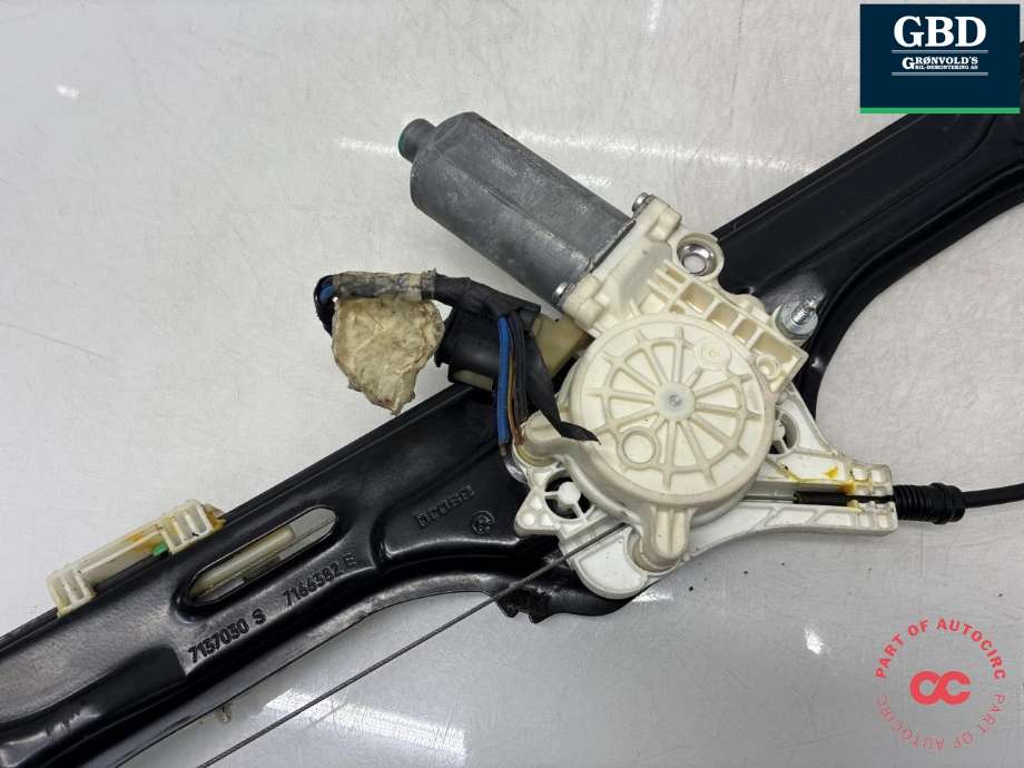 Ruteheis høyre bak til BMW X5 2007-2013 (E70) (E70) (51 35 7 166 382|7137030S|6 967 262)
