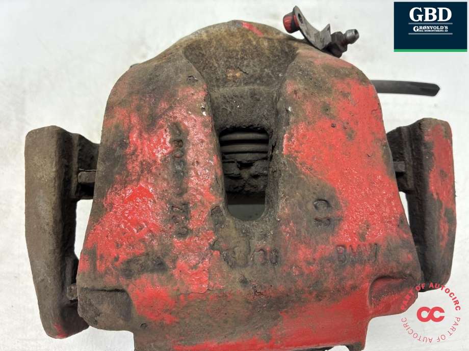 Bremsecaliper høyre foran til BMW X5 2013-2018 (F15) (F15) (34 11 6 776 784|)
