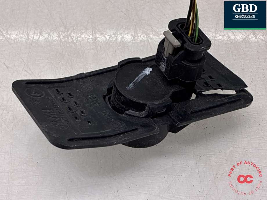 Parkeringssensor foran til BMW X5 2013-2018 (F15) (F15) (66 20 9 274 428|6620 927 4428 02|)