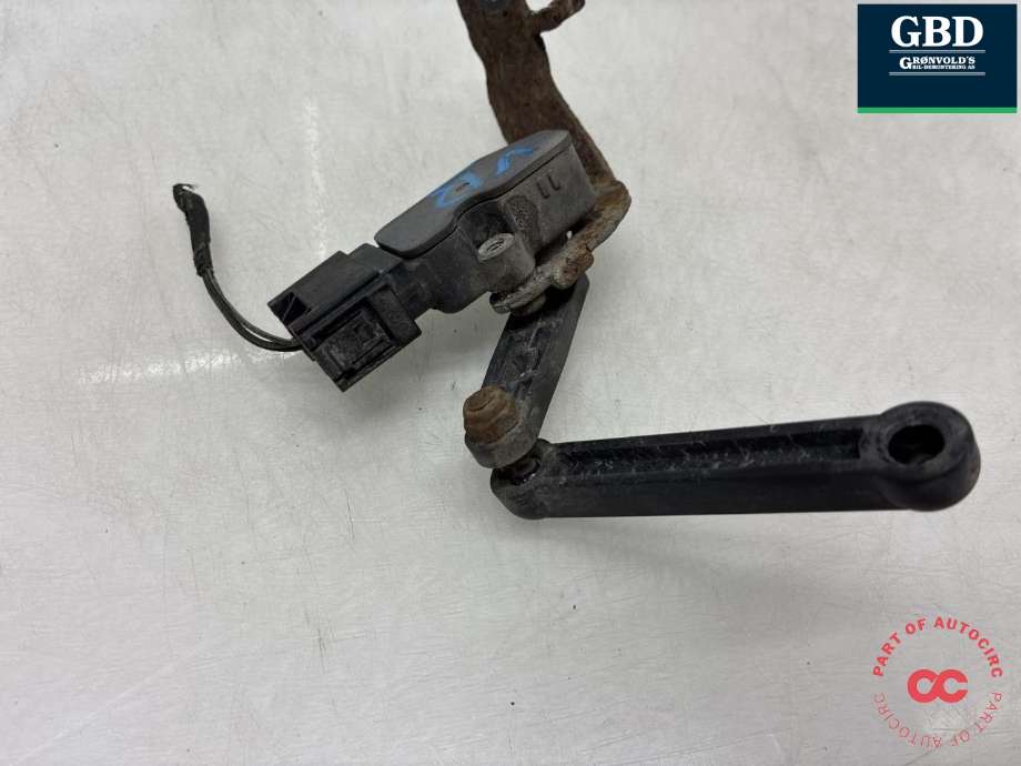 Sensor nivå, venstre bak til BMW X5 2013-2018 (F15) (F15) (37 14 6 870 200|6 870 200 02|)