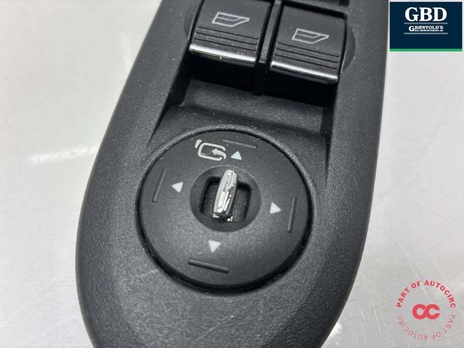 Bryter ruteheis førerdørspanel til Ford Kuga 2008-2012 (Type I) (1683897|9M5T-13A132-AA|)