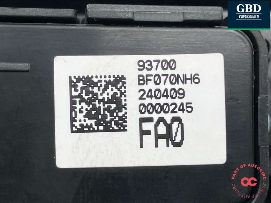 Bryter lys til Hyundai Kona 2024-->> (Type II)  (BF070NH6|93700|)