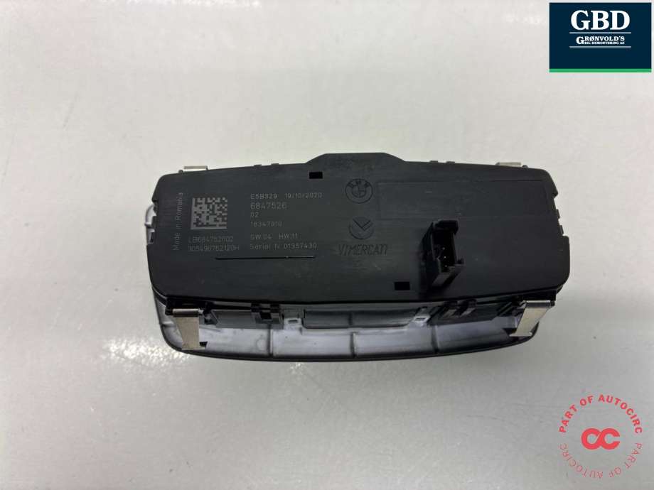 Bryter lys til BMW X1 2015-2022 (F48) (F48) (61 31 6 847 526|6847526|)