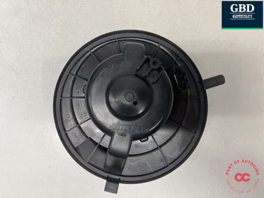 Varmeapparat motor til VW Caddy 2010-2015 (Type III, Fase 2) (VALEO|1K1 819 015 F|1K1 819 015 E|998919 K| 4 11 13 916 E)