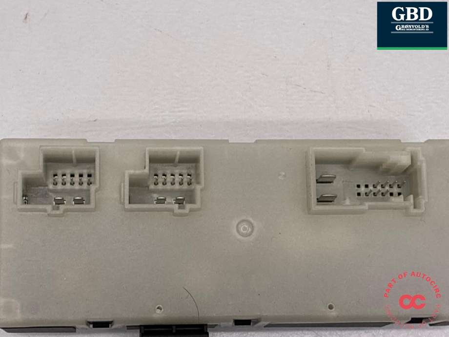 Styreenhet elektrisk bakluke til BMW X1 2015-2022 (F48) (F48) (61 35 9 852 926|6135-9852926-02|)
