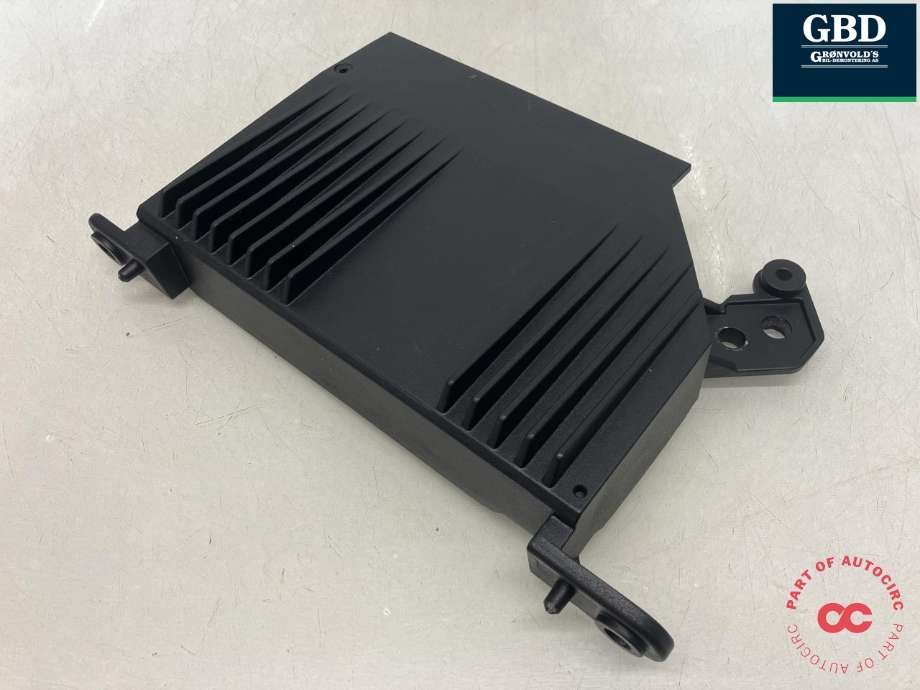 Bilstereo forsterker til Volvo XC90 2015-2025 (Type II)  (36003143|31456856|PMVE402A)