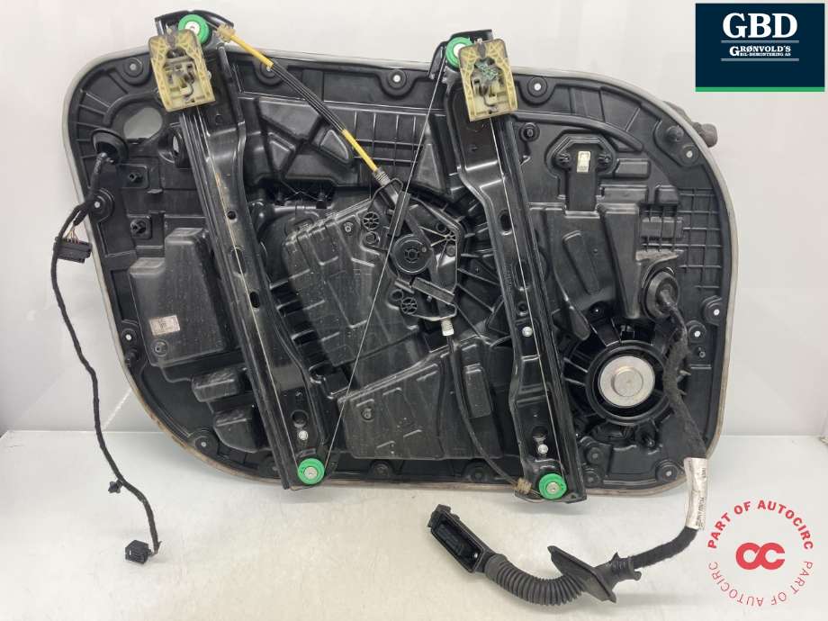 Ruteheis høyre foran til Volvo XC90 2015-2025 (Type II) (31391495|31349763|)