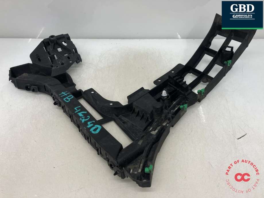 Støtfanger bak feste til Volvo XC90 2015-2025 (Type II)  (31407731|)