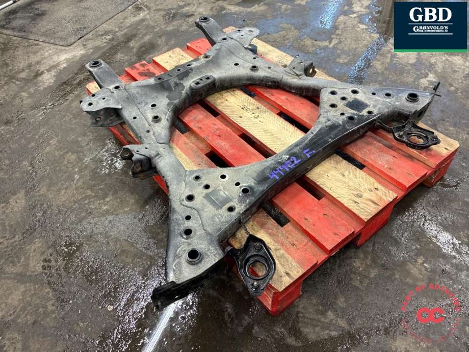 Travers foran hoved til Toyota bZ4X 2022-->> (5110042041|)