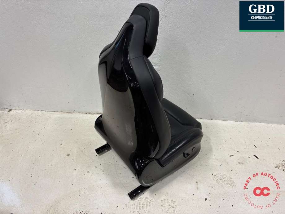 Sete foran høyre til Tesla Model X 2016-->> (1096729-05-C|1096729-05-B|1096729-05-E)