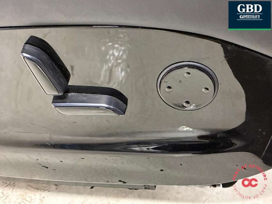 Sete foran høyre til Tesla Model X 2016-->> (1096729-05-C|1096729-05-B|1096729-05-E)