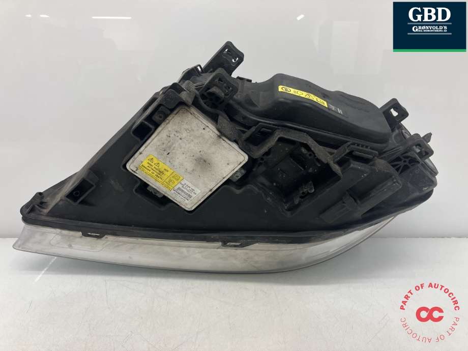Frontlykt høyre xenon til Volvo V70 2007-2013 (Type III, Fase 1)  (31214416|31214348|)