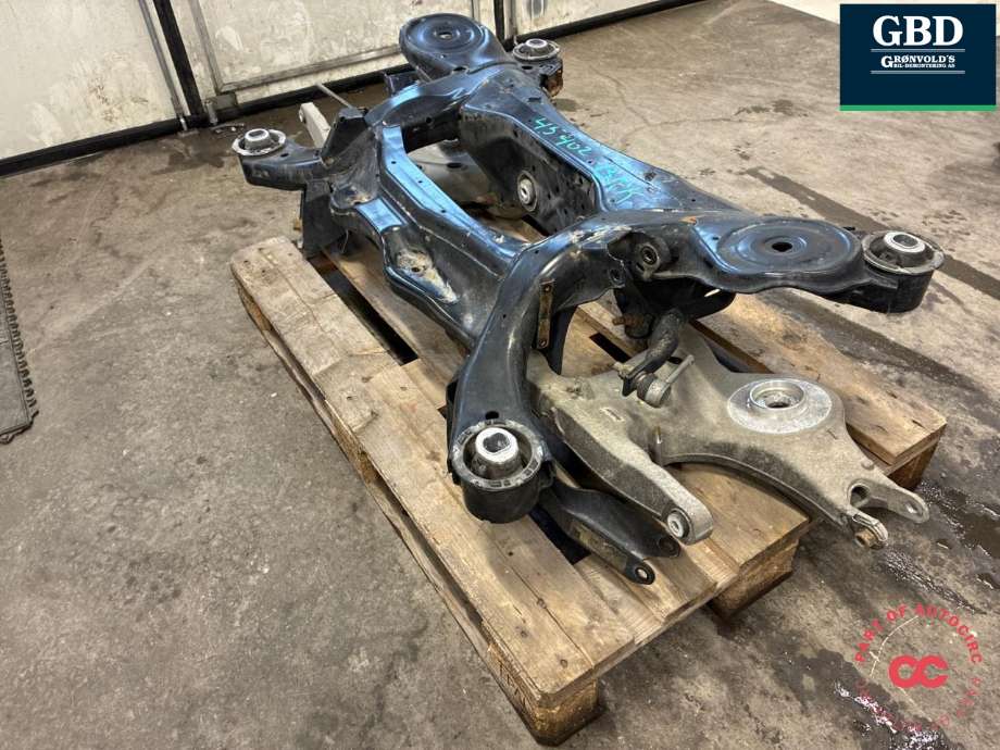 Travers bak til Land Rover Discovery 2017-->> (Type V) (LR146897|L8B25K091BB|LR128142| HPLA5K091AH)