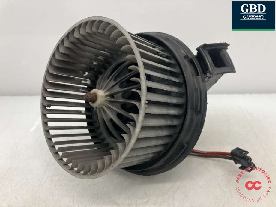 Varmeapparat motor til Mercedes C-Klasse 2007-2011 (Fase 1) (W204) (W204) (BEHR|A 204 820 02 08|L5964008|)
