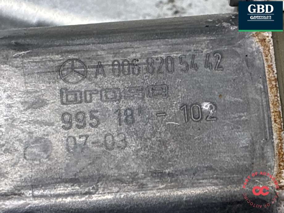 Ruteheis venstre til VW Crafter 2006-2011 (Type I, Fase 1) (2E0 837 401|A 006 820 54 42|A 906 720 00 46)