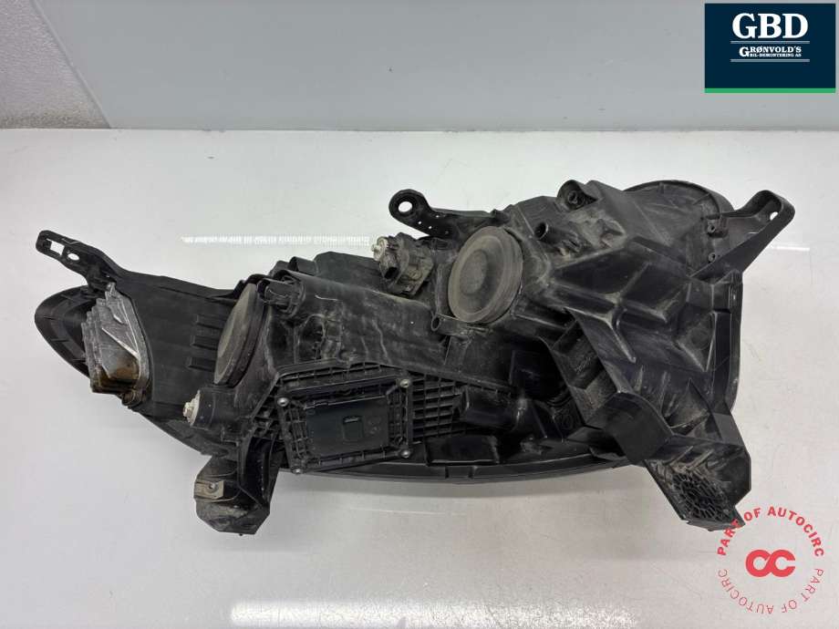 Frontlykt venstre halogen til Renault Kadjar 2015-->> (26 06 004 79R|)