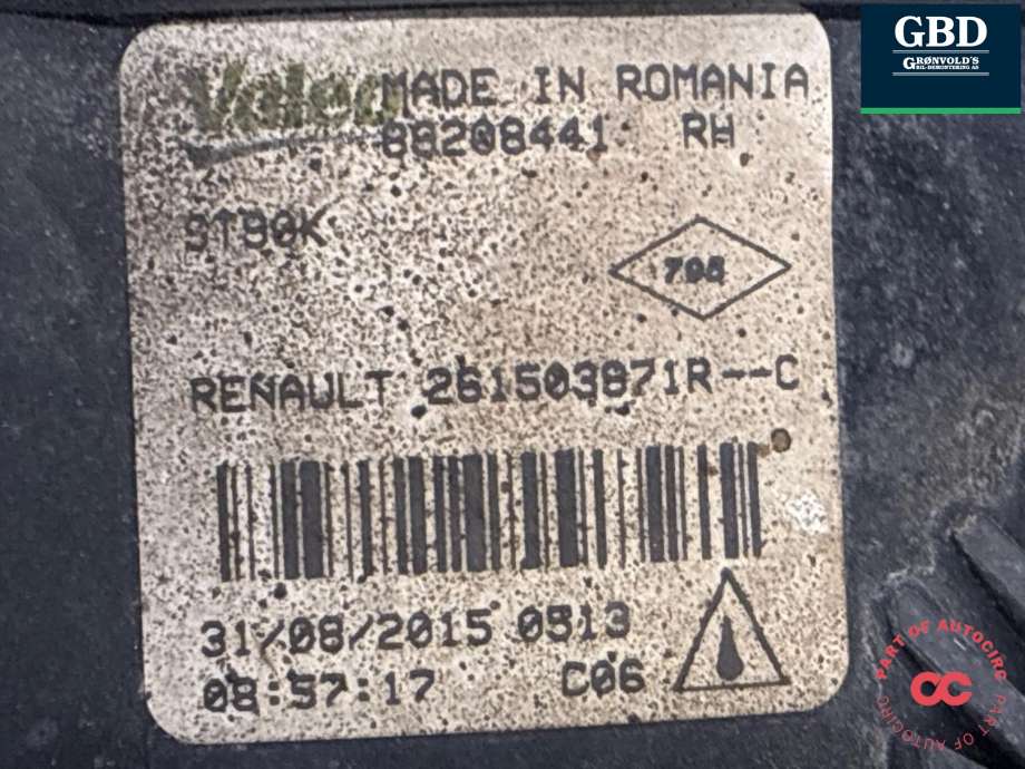 Tåkelykt høyre foran til Renault Kadjar 2015-->> (26 15 039 71R|)