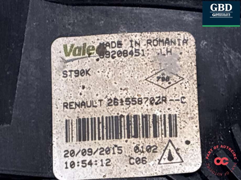 Tåkelykt venstre foran til Renault Kadjar 2015-->> (26 15 587 07R|)