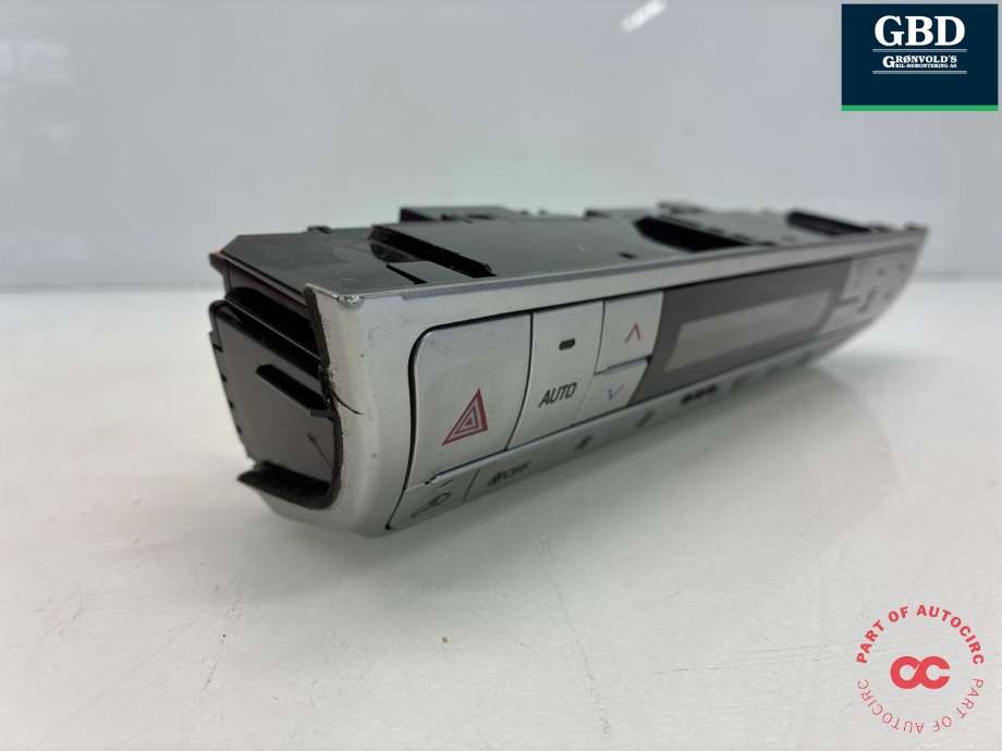 Varmeapparat betjening til Toyota Land Cruiser 150 2014-->> (Fase 2)  (8401060G60|84010-60G50|)