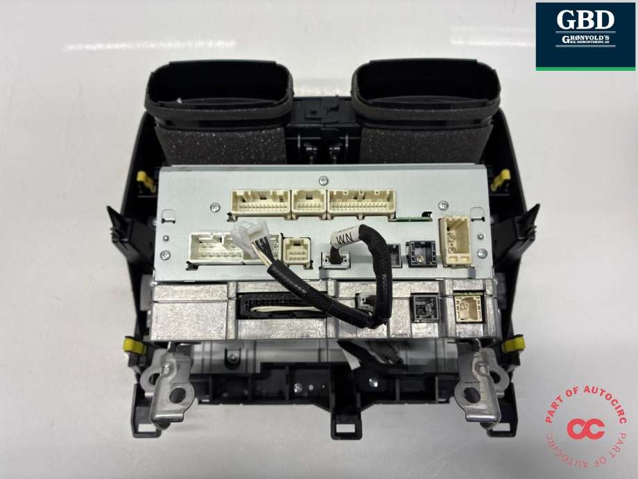Bilstereo navigasjon til Toyota Land Cruiser 150 2014-->> (Fase 2) (8614060B60|)