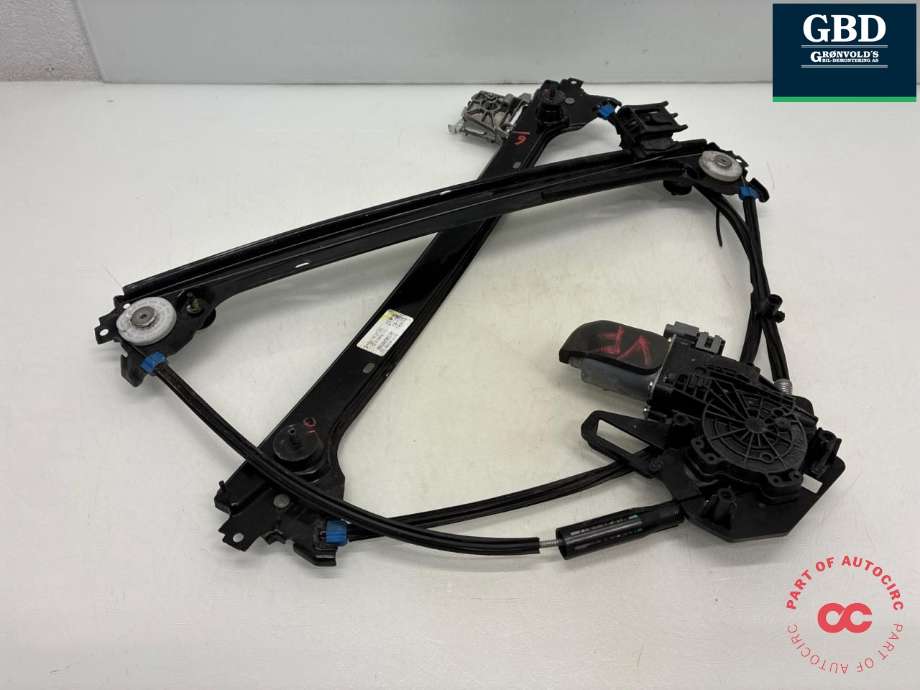 Ruteheis venstre foran til Tesla Model X 2016-->>  (1028818-99-C|1028818-00-F | 1028818-61-E |1028818-80-C |1028818-80-E |  1028818-90-C|1028818-90-E | 1028818-98-C |1028818-98-F | 1028818-99-F)