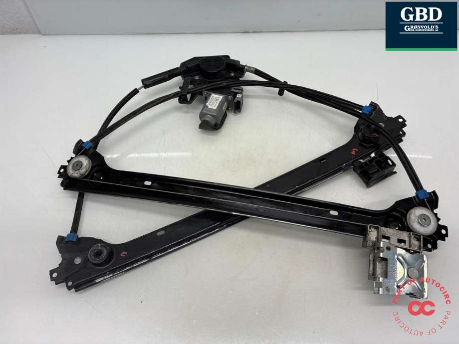 Ruteheis venstre foran til Tesla Model X 2016-->>  (1028818-99-C|1028818-00-F | 1028818-61-E |1028818-80-C |1028818-80-E |  1028818-90-C|1028818-90-E | 1028818-98-C |1028818-98-F | 1028818-99-F)