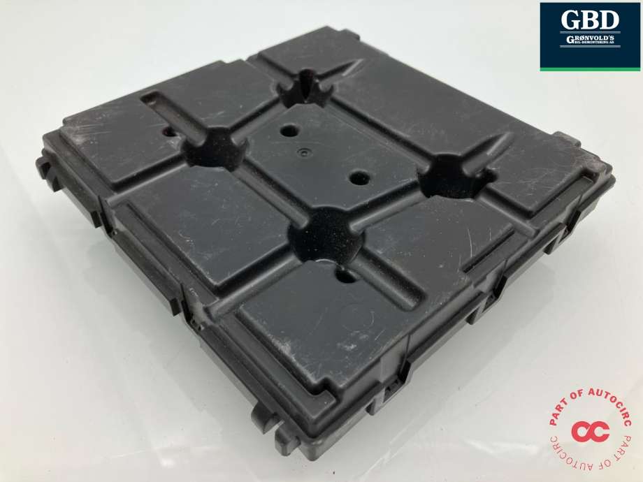Styreenhet comfort (BCM) til VW Transporter / Caravelle 2015-2019 (T6) (T6) (7E0 937 090    ZEK|)