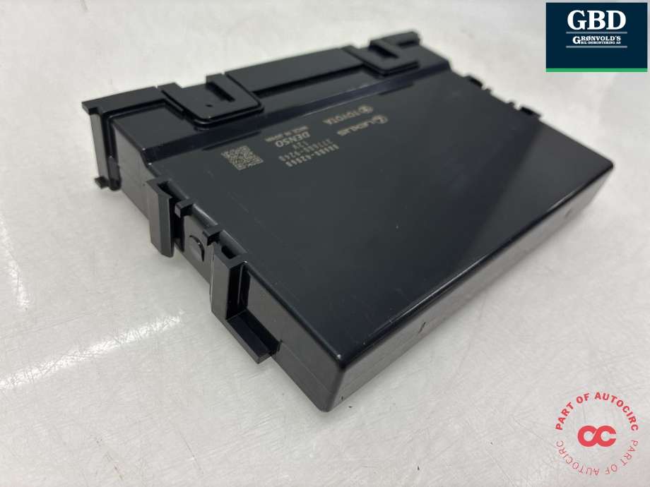 Styreenhet klima/aircondition til Toyota bZ4X 2022-->>  (886B042060|)