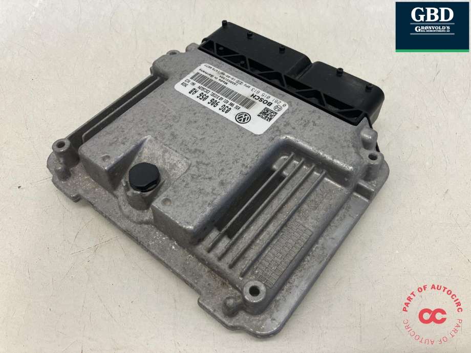 Styreenhet motor til VW Caddy 2004-2010 (Type III, Fase 1)  (BOSCH|03G 906 056 AB|0 281 015 613|)