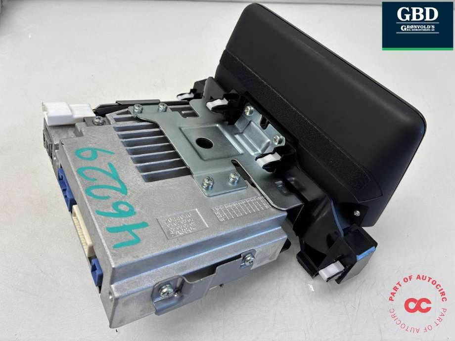 Bilstereo navigasjon skjerm til Mazda 6 2015-2018 (Type III, Fase 2) (GML8611J0|GMD7 66 9C0 C|)