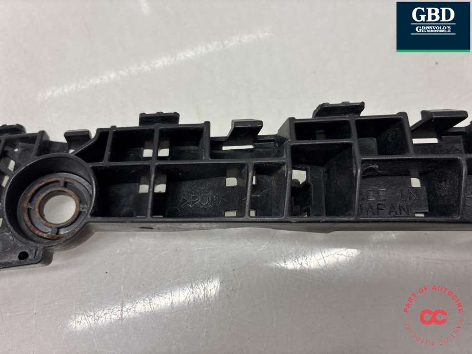 Støtfanger foran feste venstre til Subaru Outback 2015-2020 (Type V) (57707AL090|57707AL091|)