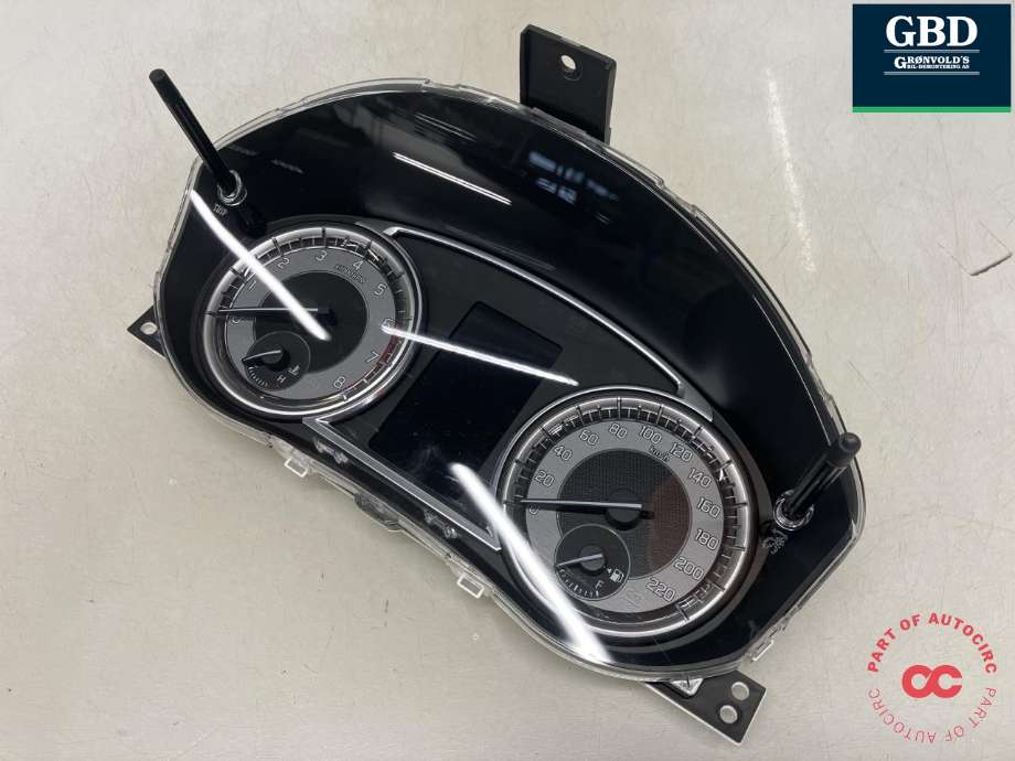 Instrumentpanel til Suzuki Vitara, 2015-->> (Type IV)  (73310-86R10-5PK)