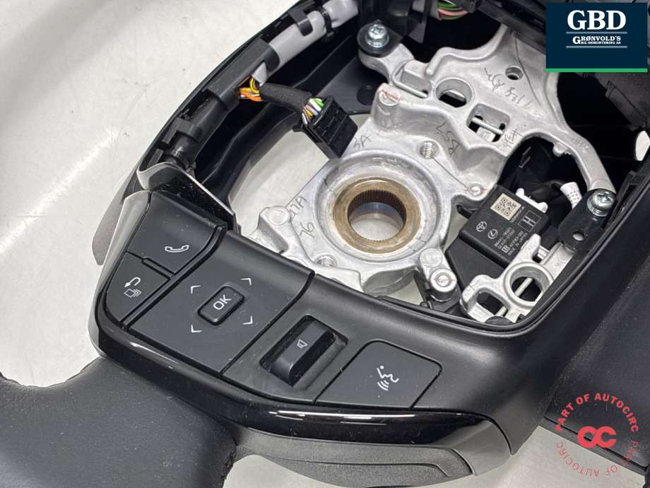 Ratt til Toyota bZ4X 2022-->>  (4510042460C0|864A1-78020|)