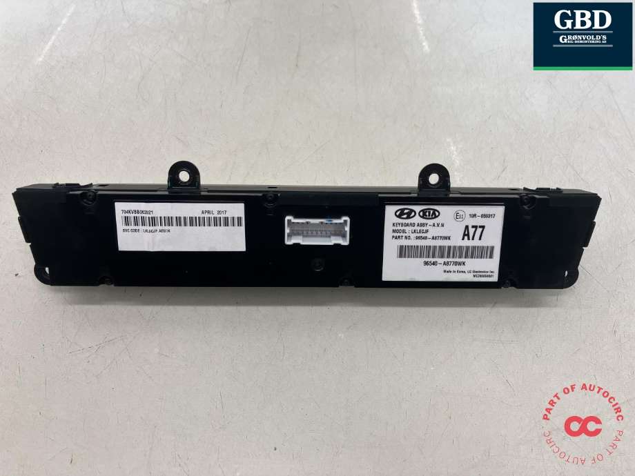 Bilstereo betjeningspanel til Kia Optima 2017-2020 (96540A 8770WK|96540-A8770WK|)