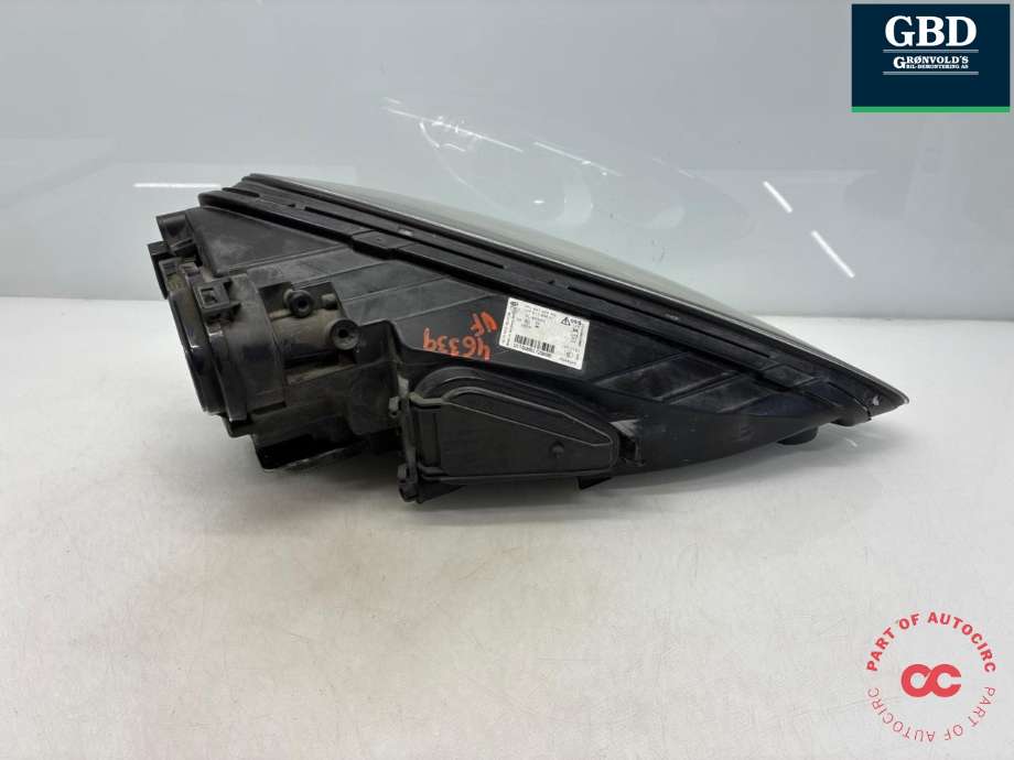 Frontlykt venstre xenon til Porsche Cayenne 2010-2017 (92A) (92A) (958 631 177 02|958 631 177 01|  7P5 907 381 A|958 631 177 00)