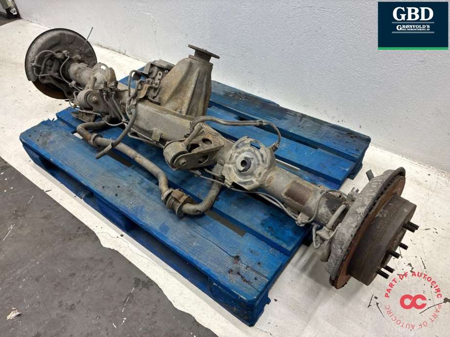 Kardang klokke bak til Toyota Land Cruiser 150 2014-->> (Fase 2) (4111035D40|)