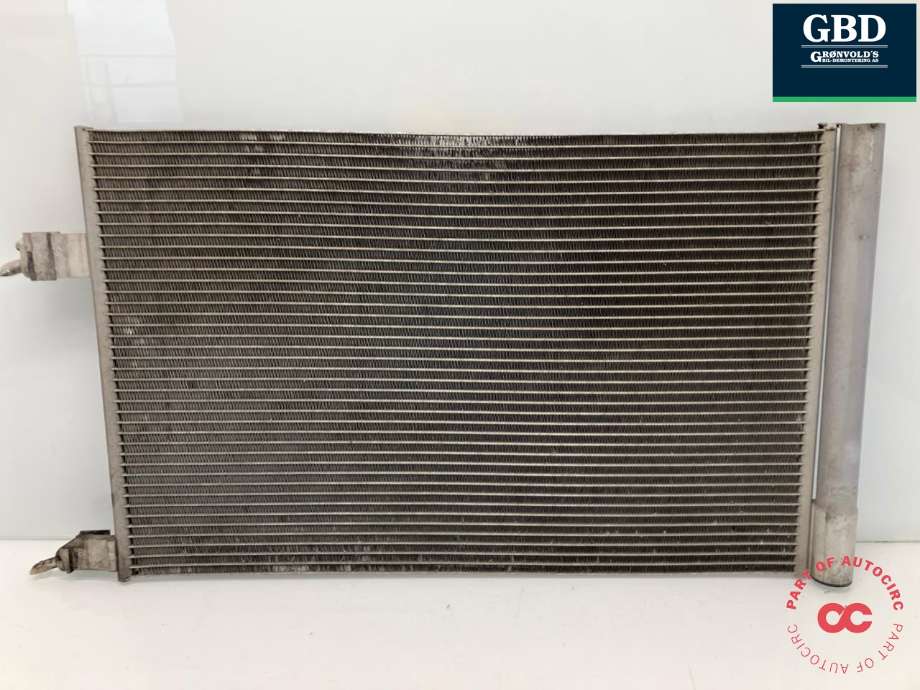 Aircondition radiator til Jaguar F-PACE 2016-->> (X761) (X761) (|GX73 197 10 BC)