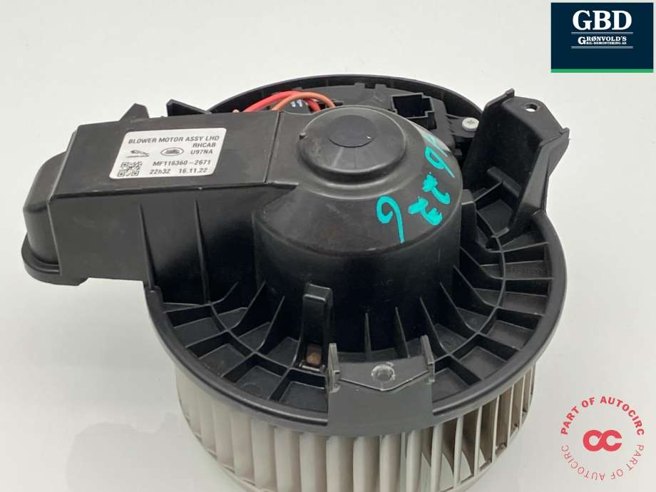 Varmeapparat motor til Jaguar F-PACE 2016-->> (X761) (X761) (T2H8144|GX7318456AA|MF116360-2671)