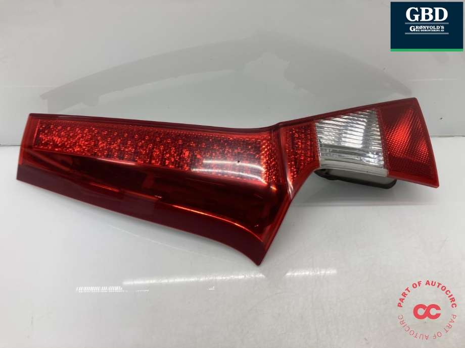 Baklykt venstre indre til Volvo V70 2007-2013 (Type III, Fase 1) (31395068|)