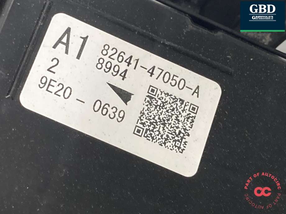 Sikringsboks motorrom til Toyota Corolla 2019-->> (8266612660|82641-47050-A|)