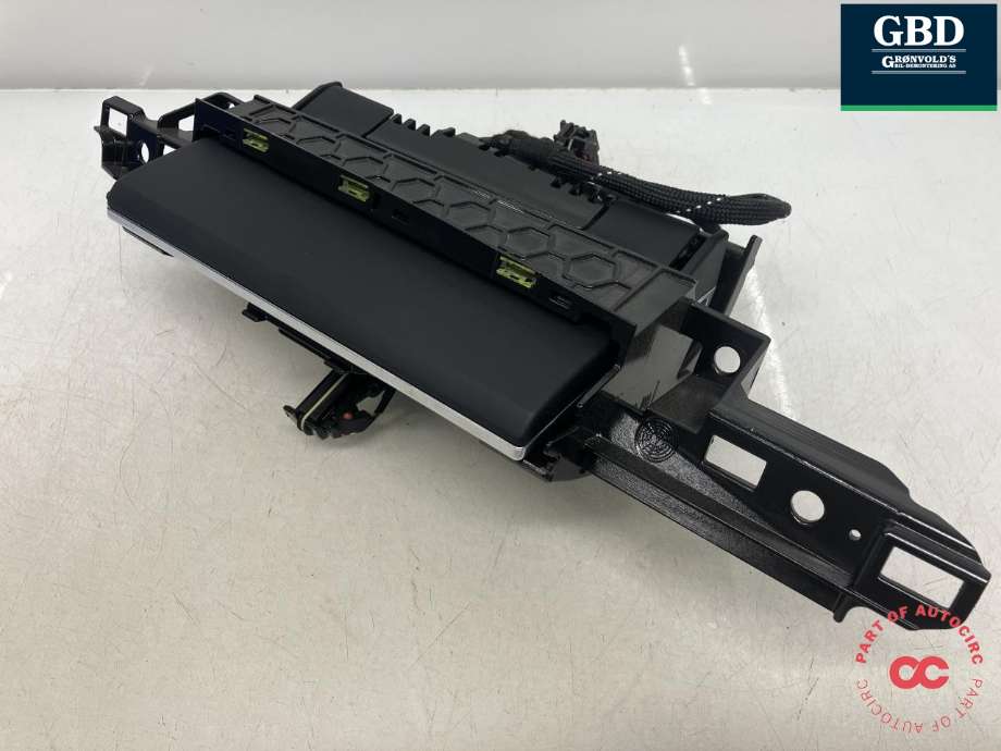 Bilstereo navigasjon skjerm til Audi A6, 2014-2018 (Type IV, Fase 2) (C7) (C7) (4G5 919 607 D)