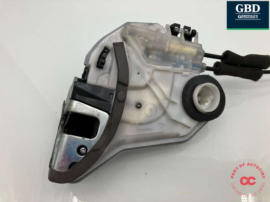 Låsekasse høyre bak til Toyota Prius +7 2012-2020 (Type III) (stasjonsvogn) (stasjonsvogn) (6905048060|6083002|)