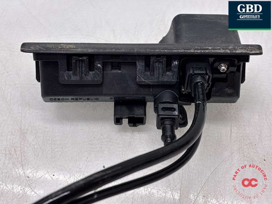 Parkeringskamera bak til VW Tiguan 2016-2020 (Type II, Fase 1)  (5NA 827 566 D|)