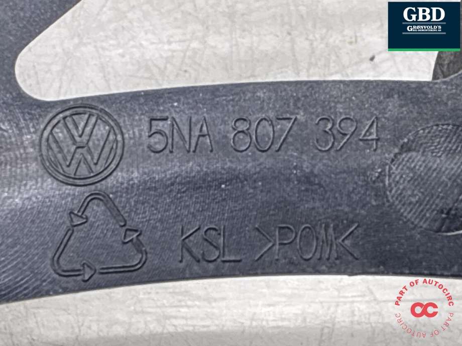 Støtfanger bak feste til VW Tiguan 2016-2020 (Type II, Fase 1)  (5NA 807 394|)