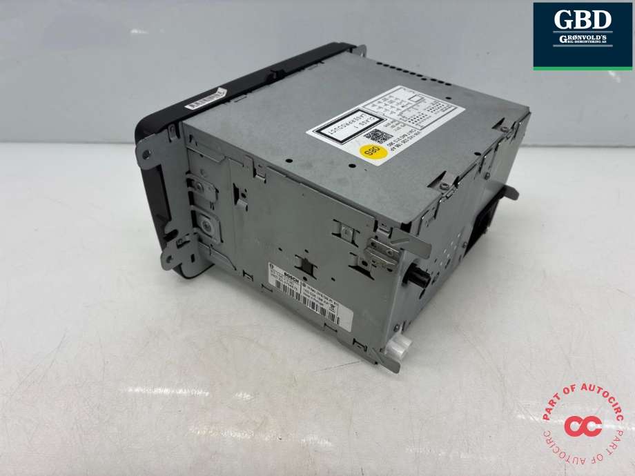 Bilstereo til VW Touran 2010-2015 (Type I, Fase 3) (3C8 035 279 B|3C8 035 279 BX|1K0 035 186 AP)