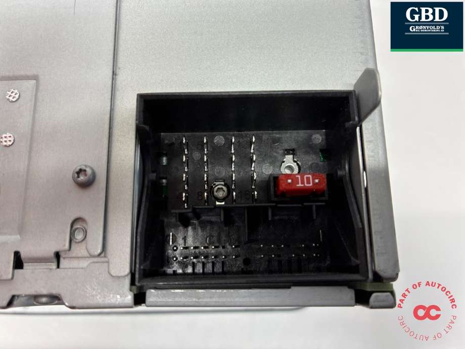 Bilstereo til VW Touran 2010-2015 (Type I, Fase 3) (3C8 035 279 B|3C8 035 279 BX|1K0 035 186 AP)