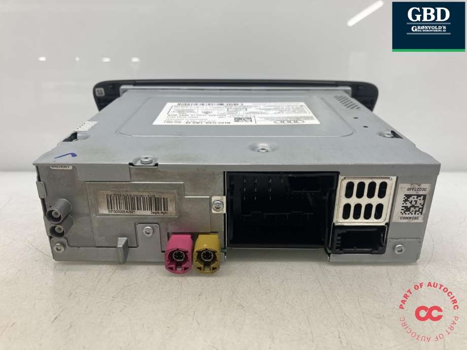 Bilstereo navigasjon til Audi Q3 2011-2014 (Type I, Fase 1)  (DELPHI|8U0 035 182 G|8U0 035 182 GX| 8U0 035 182 E|28382040)