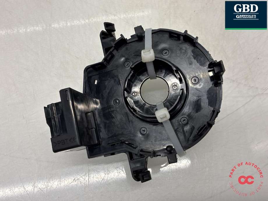 Airbag slepering til Toyota Hilux 2006-2011 (843060K051|843060K050|0K050| 77A384| OKO51 77A384)