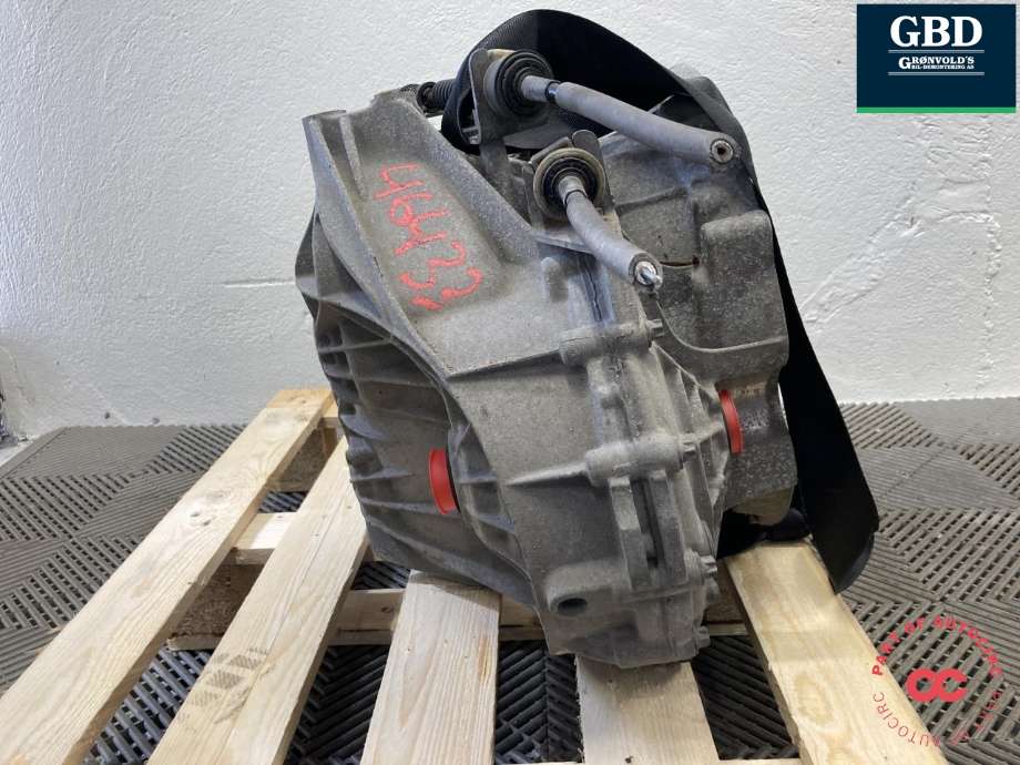 Girkasse manuell 6-trinn til Mercedes CLA 2013-2019 (C117) (C117) (A 246 360 12 00|A 246 360 55 01|A 176 261 01 01)